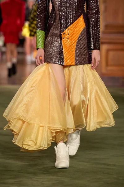 Look 58